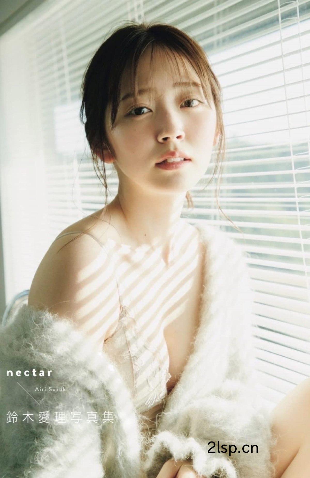 Photobook-2022-11-17-Airi-Suzuki-鈴木愛理-–-Nectar鈴木愛理