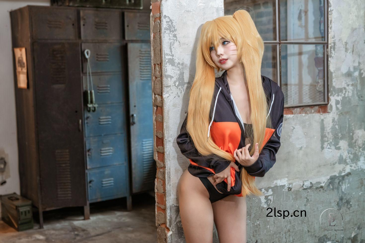 Webpictorial-Naruto-Erotic-transformation