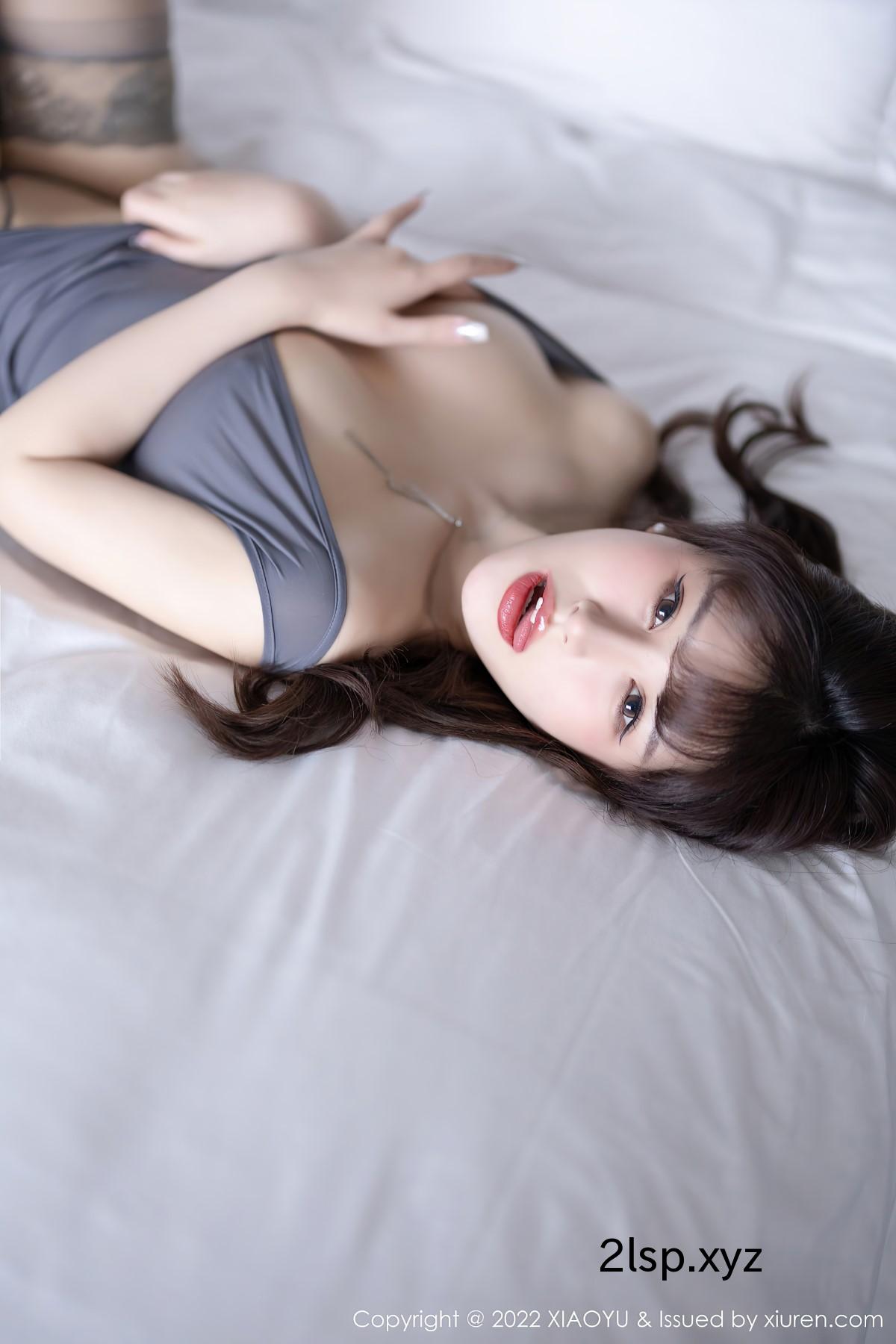 XiaoYu语画界-Vol.910-Zhang-Xin-Xin张欣欣