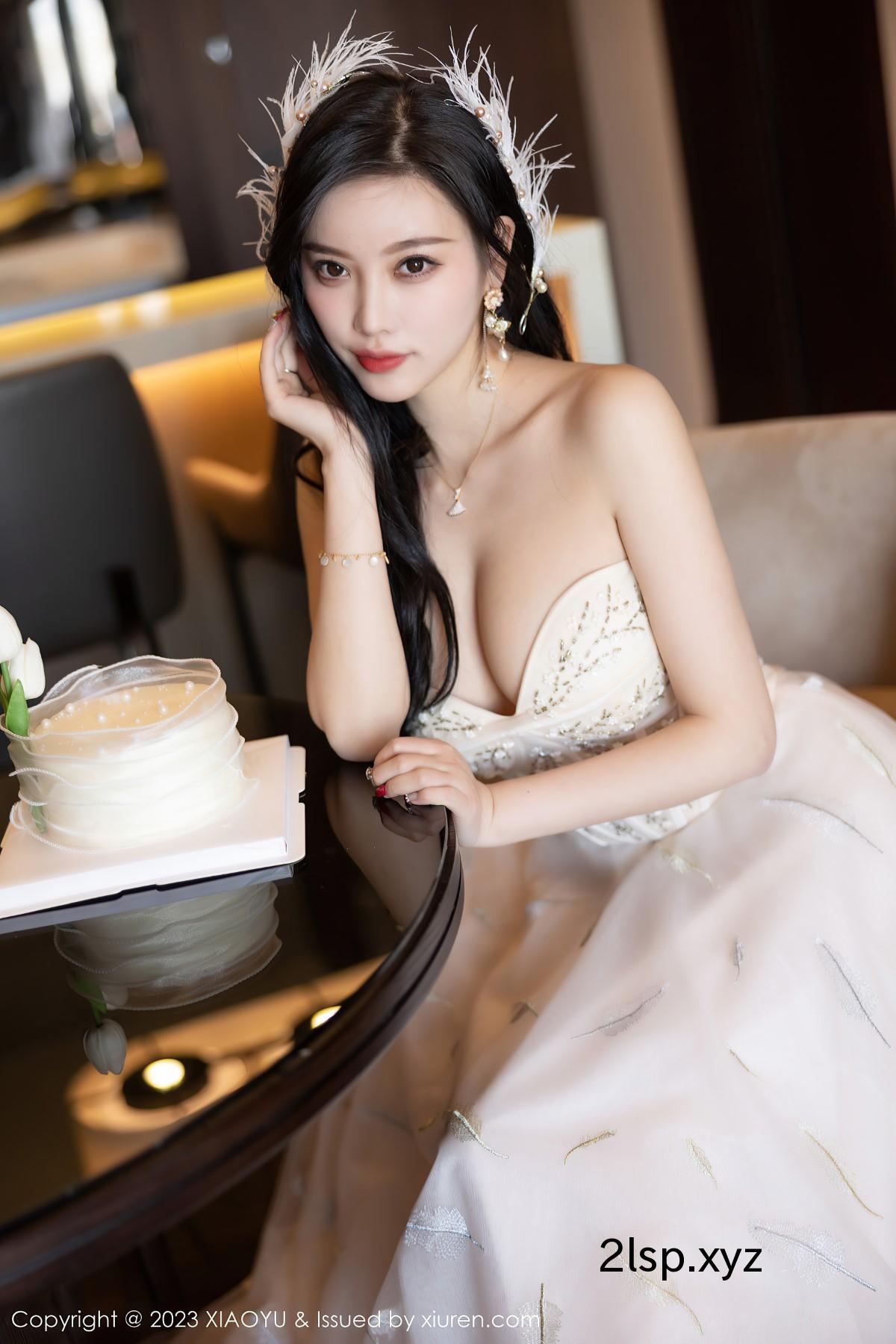 XiaoYu语画界-Vol.941-Yang-Chen-Chen-Yome杨晨晨Yome