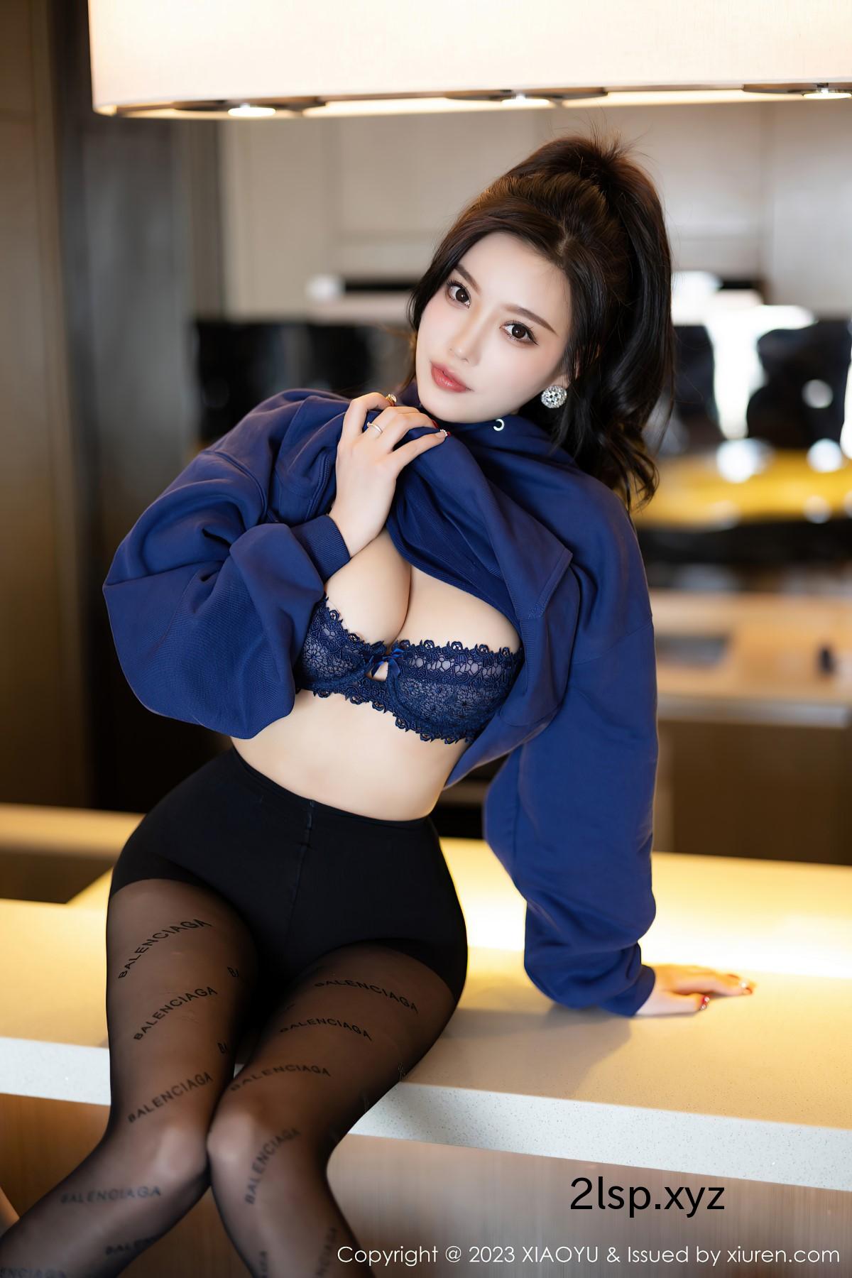 XiaoYu语画界-Vol.946-Yang-Chen-Chen-Yome杨晨晨Yome