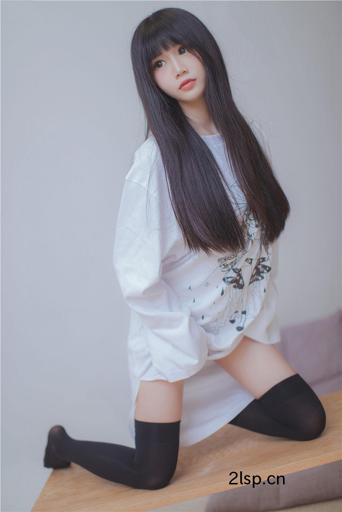 风之领域美少女唯美写真NO.080梦中长发少女的黑丝