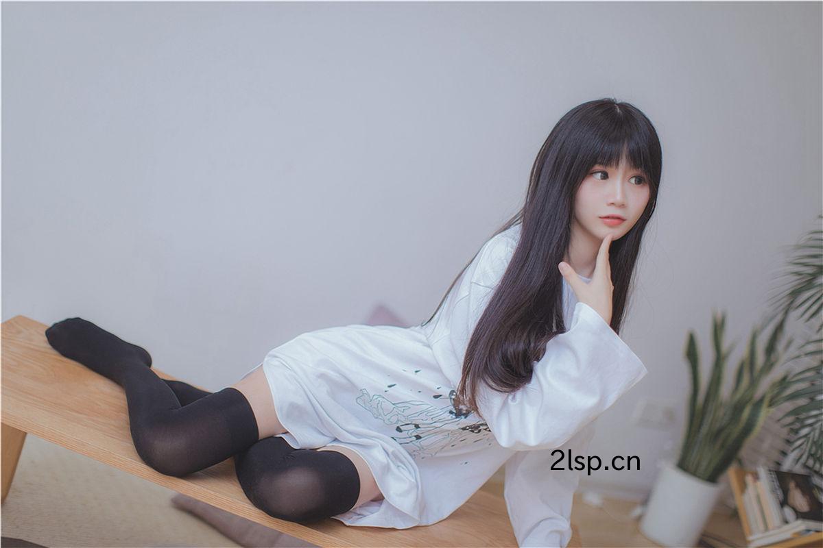 风之领域美少女唯美写真NO.080梦中长发少女的黑丝